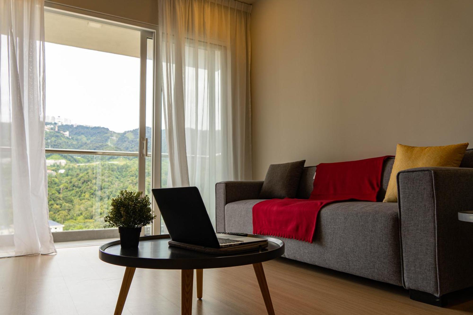 Windmill Upon Hills Premium By Rapi Apartment