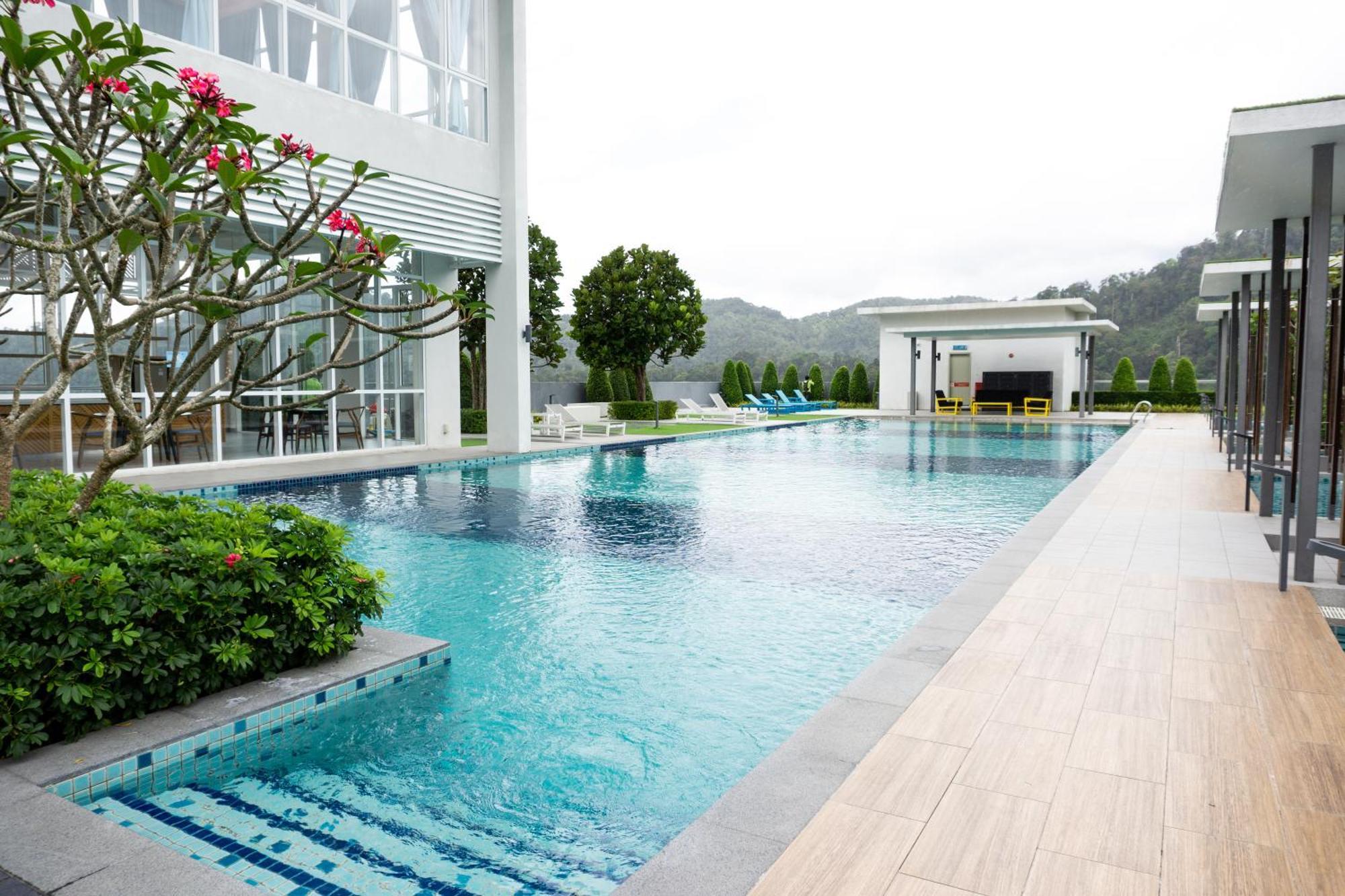 Apartment Windmill Upon Hills Premium By Rapi